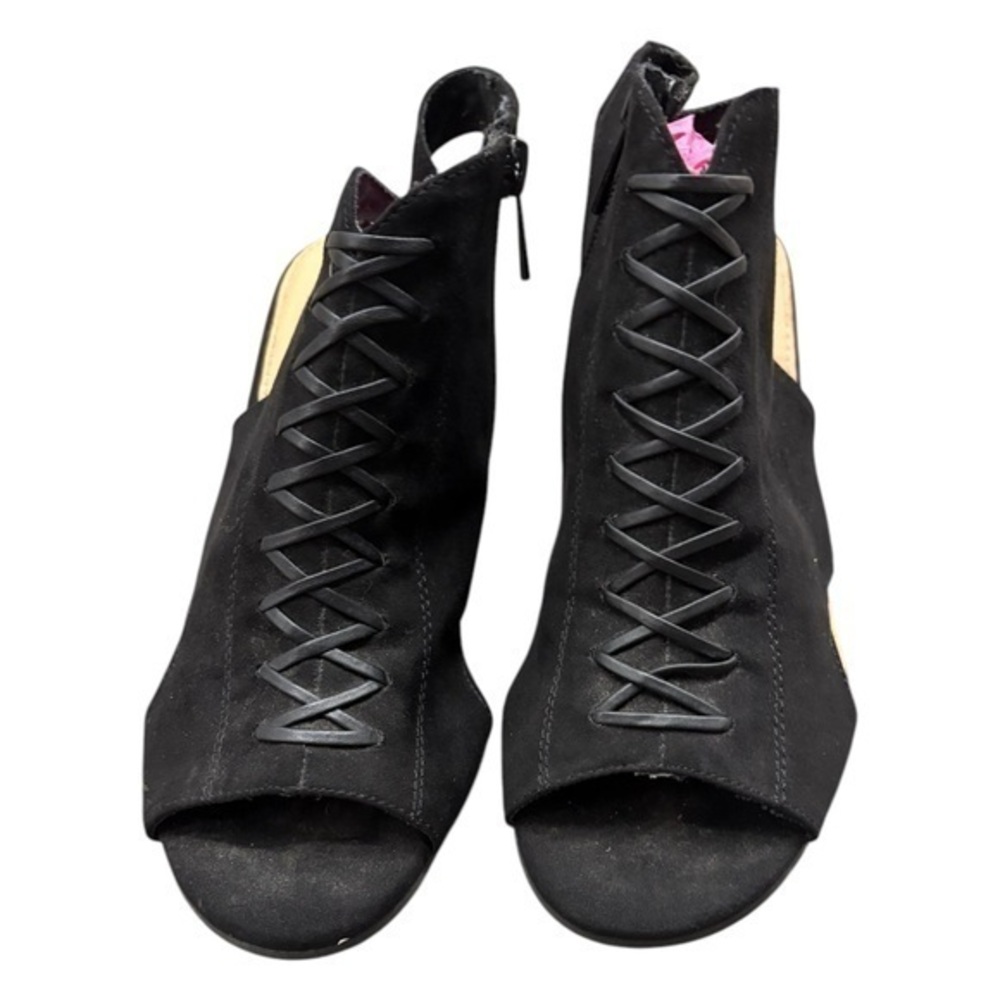 Torrid Black Crisscross Lace Up Wedge Sandals sz 8